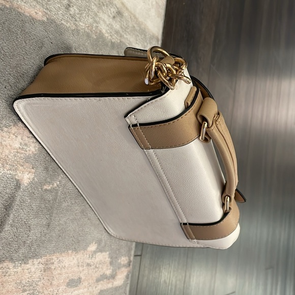 White and tan bag from River Island - Picture 3 of 5